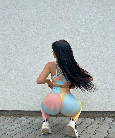 _colovic jana_ top star images