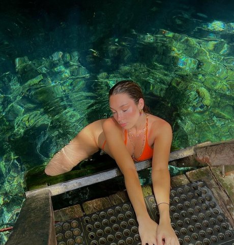 skin onlyfans hot sexy pic