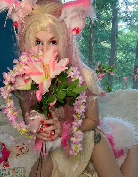 angeloftroy art model gallery