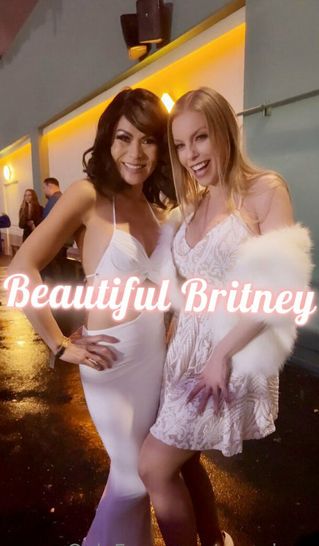 mssaigon star sexy galleries