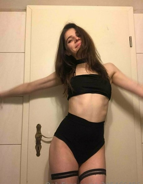 curvy teen onlyfans adult photos