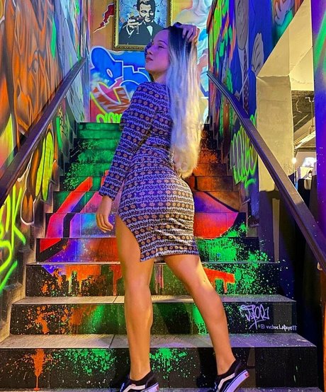 amateur chubby onlyfans beautiful xxx picture