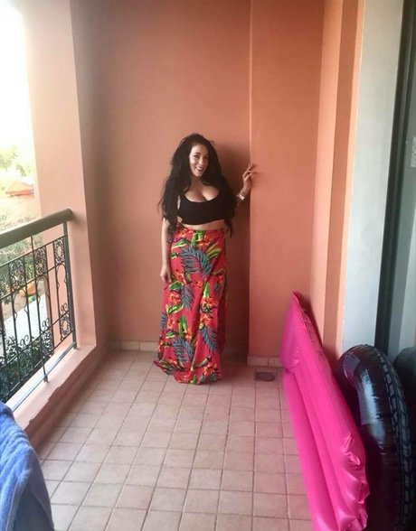 Kelly Louise Sheridan pornstar images