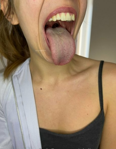 giuliasmouth pornstar nude images