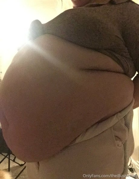 famous nude onlyfans free xxx photo