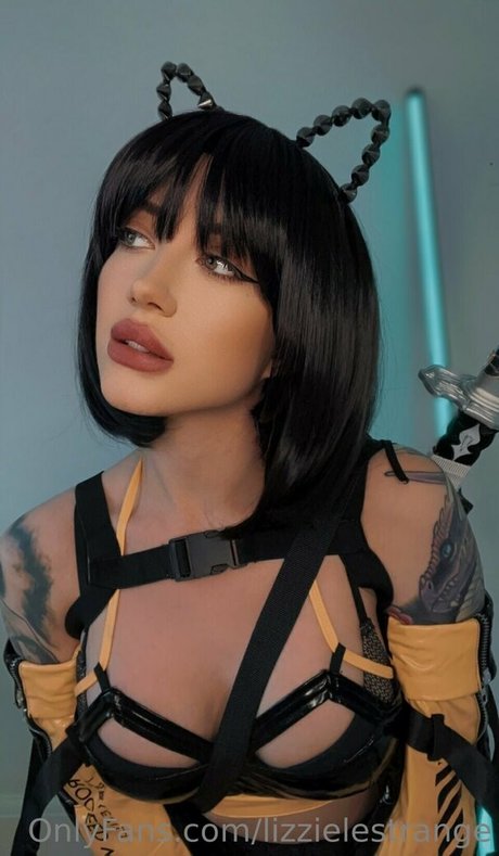 Lizzie Le Strange nice actress archive