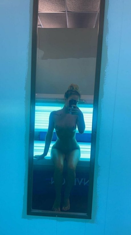 sarahnell pretty model pictures