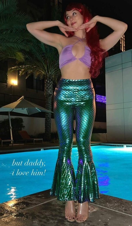 Kira Kosarin nudes pornstar gallery