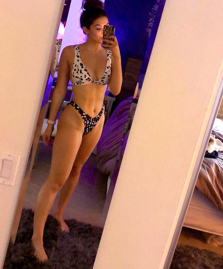 ebony feet onlyfans naked photos