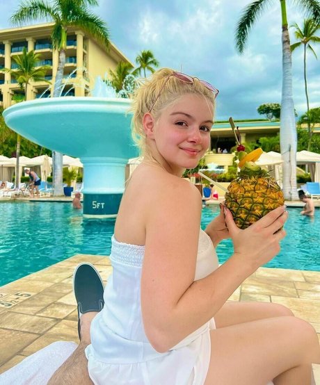 curvy muscle onlyfans beautiful naked photos