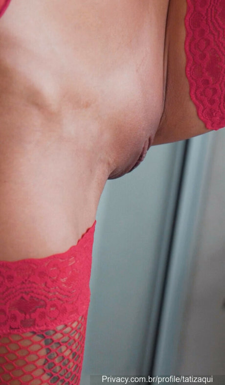 Tati Zaqui Quick photo