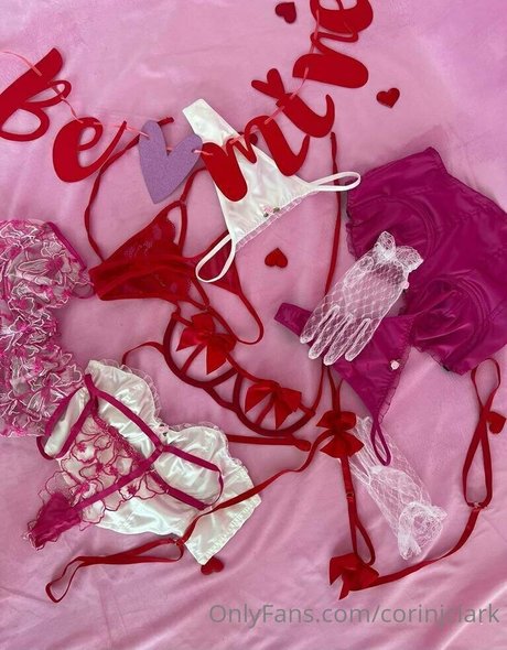 corinjclark hot actress photo