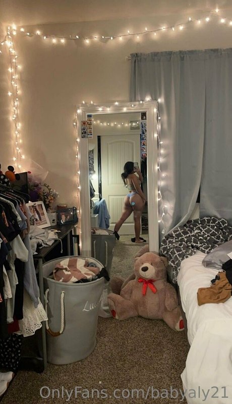 babyaly21 star erotic images