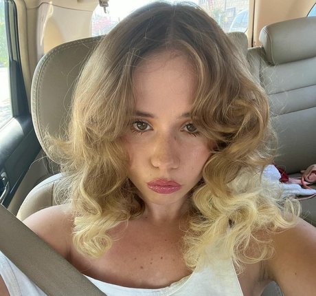 handjob pov onlyfans beautiful naked galleries