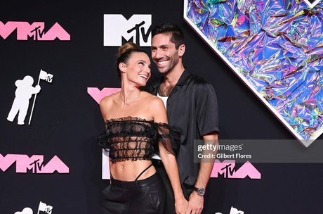 Laura Perlongo xxx star gallery