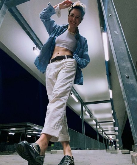 Ohnips model pretty galleries