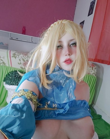 Leticia Shirayuki Quick photo