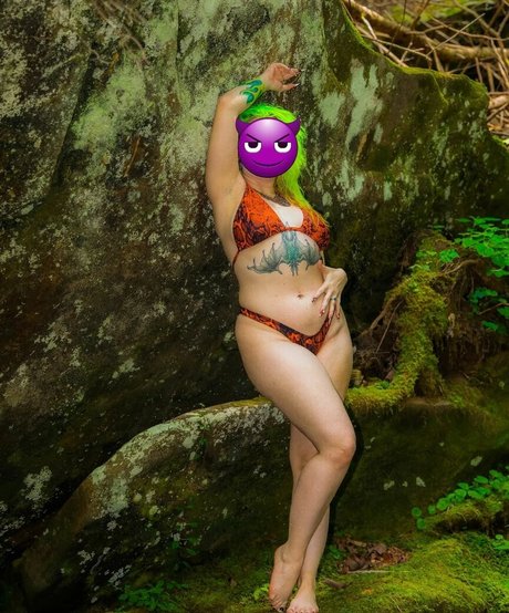 Abadon hot actress image