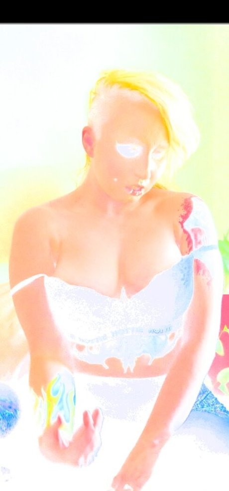 Abadon exclusive star galleries