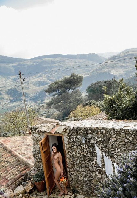 Elisa Meliani pornstar xxx pics