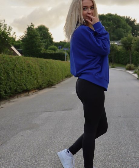 thick mature onlyfans pretty image