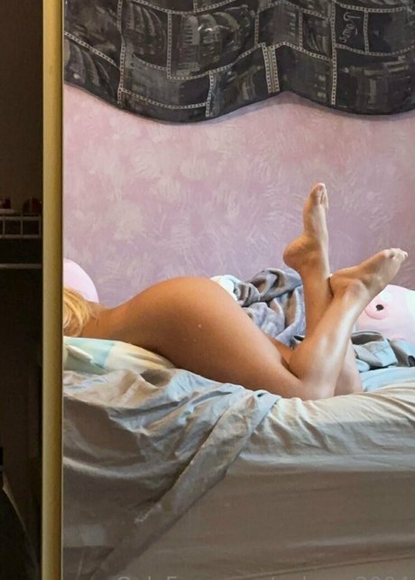 bailee 17 free actress gallery