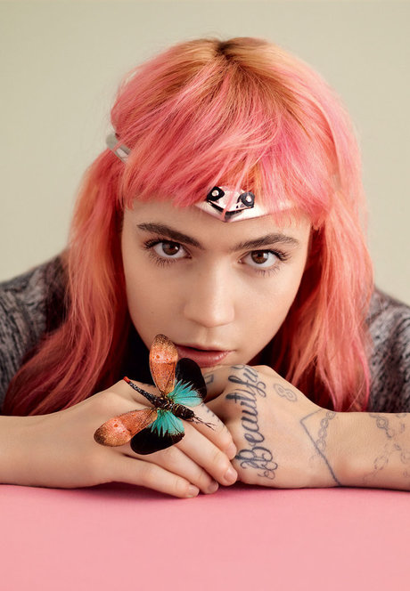 Grimes pretty star image