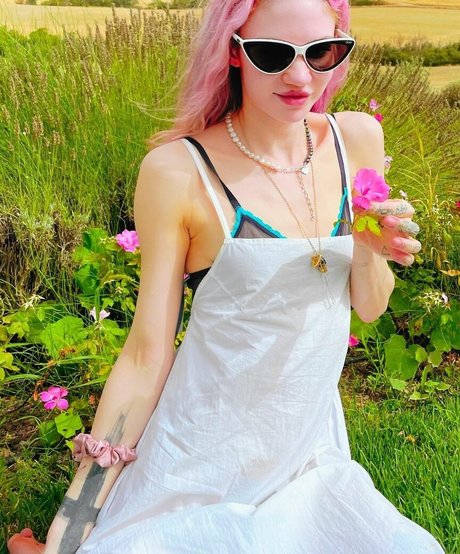 Grimes adult star photo