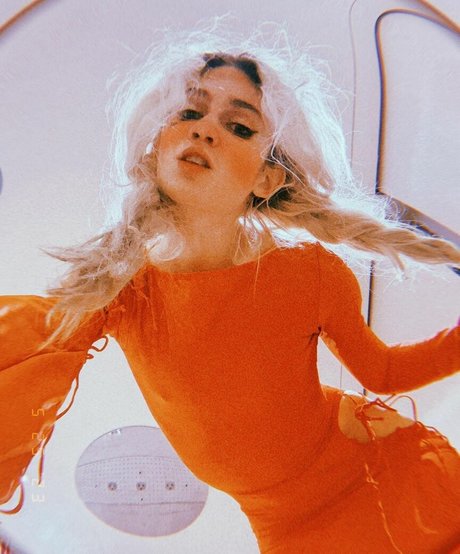 Grimes pornstar archive