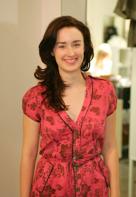 Ashley Johnson model top pictures