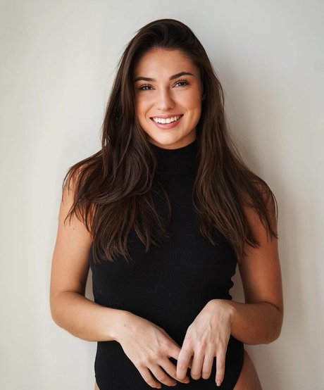 Cameron Valliere star naked galleries