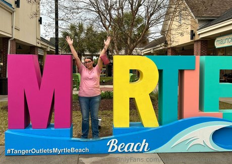 blonde shemale onlyfans free nude photos