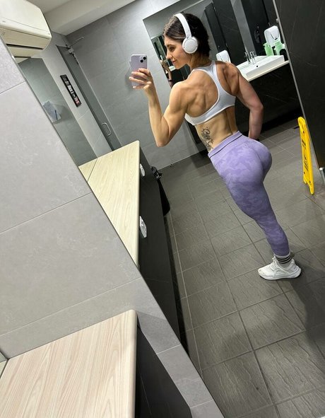 emily gracee exclusive pornstar img