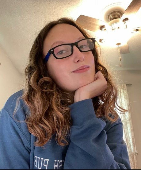 MuscleMommy002 sex model galleries