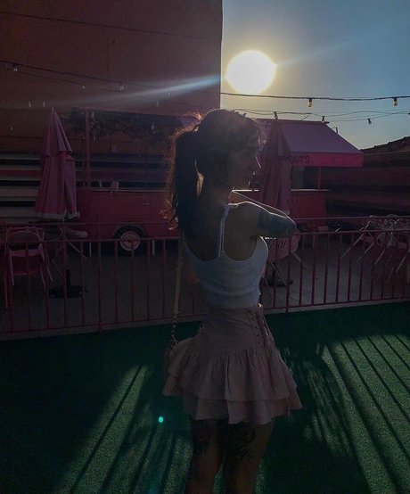 Leticia Caputi sexy star images