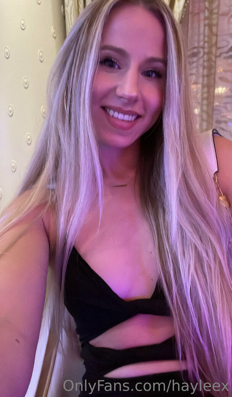 Hayleex pornstar exclusive photos