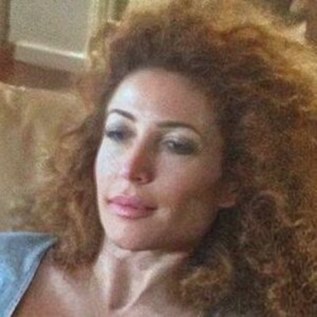 Mrs G Comics nude model pics