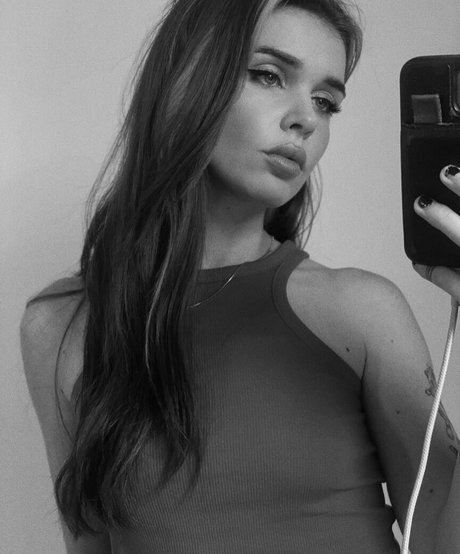 Samwitch sexy pornstar img