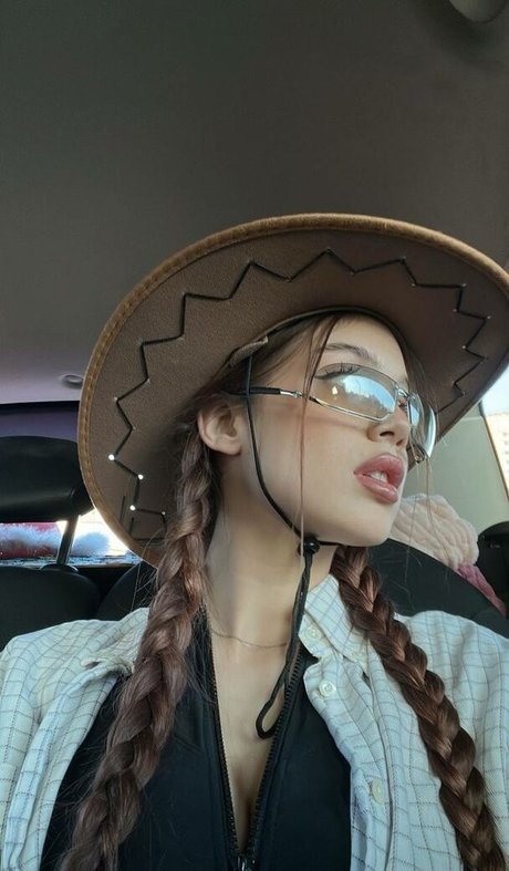 riding dildo onlyfans nice pic