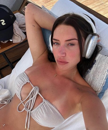 black onlyfans hot nude pics