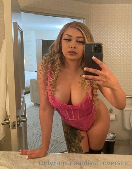 liyahloversinc nude star pics