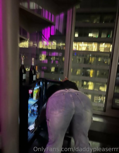 kendallknightt nude pornstar img