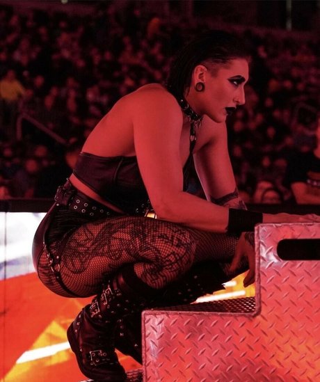 Rhea Ripley star hd image