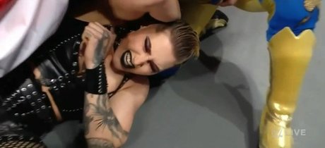 Rhea Ripley model sex picture