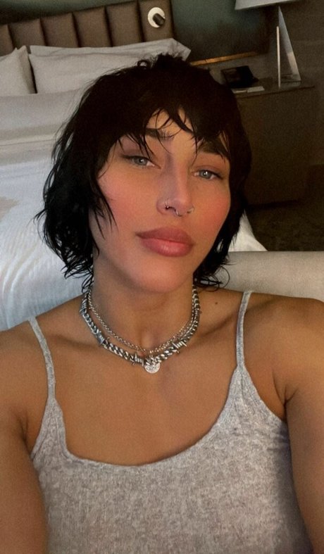 Rhea Ripley perfect model images