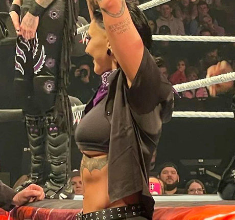 Rhea Ripley nice actress pictures