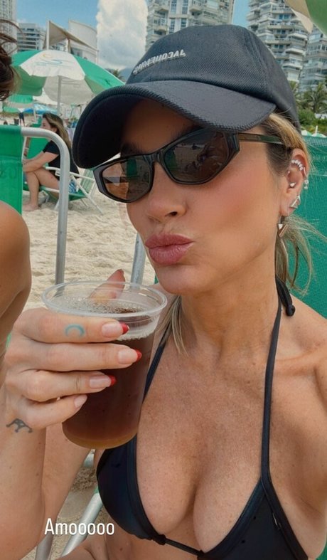 Flavia Alessandra pornstar perfect photos