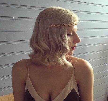 Aurora Aksnes adult model photo