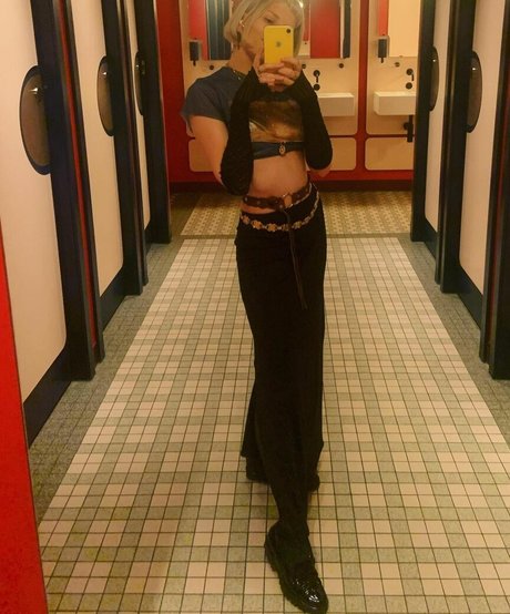 Aurora Aksnes star beautiful archive