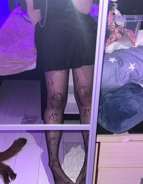 yuuechka erotic model pictures